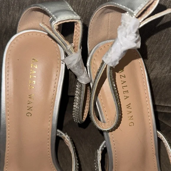 NEW AZALEA WANG ☆ Silver GALAXY Diamond Wrapped Strappy Heels Size 8.5 - Picture 8 of 9